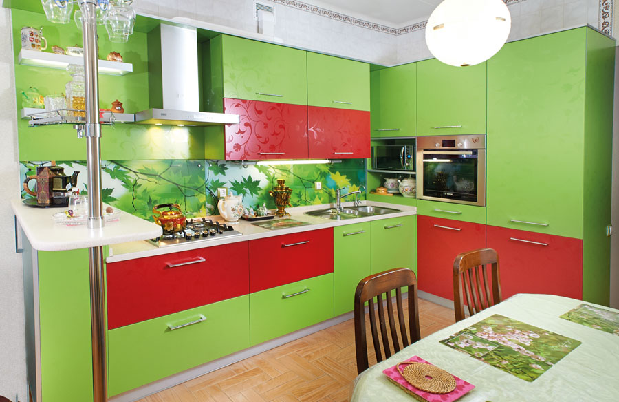 красно зеленая кухня