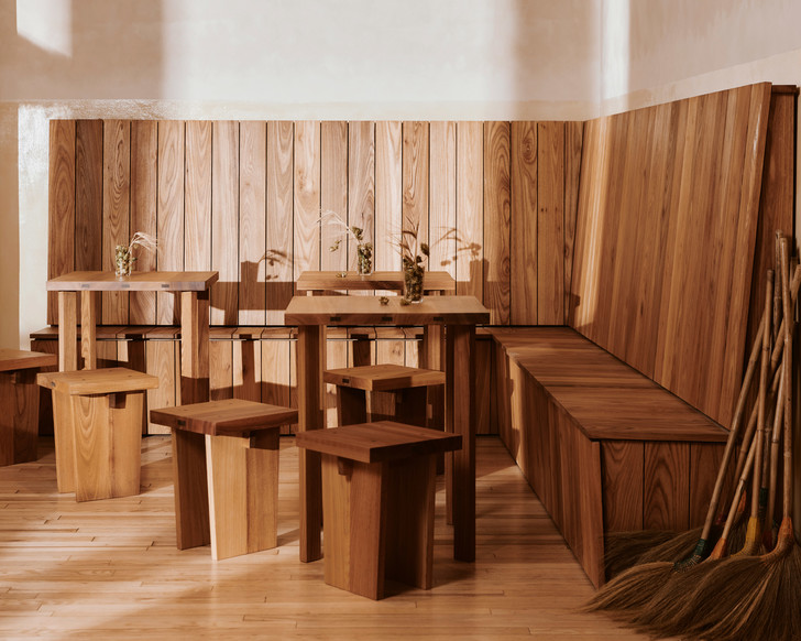 деревянные столы для кафе