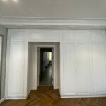белая классическая гардеробная