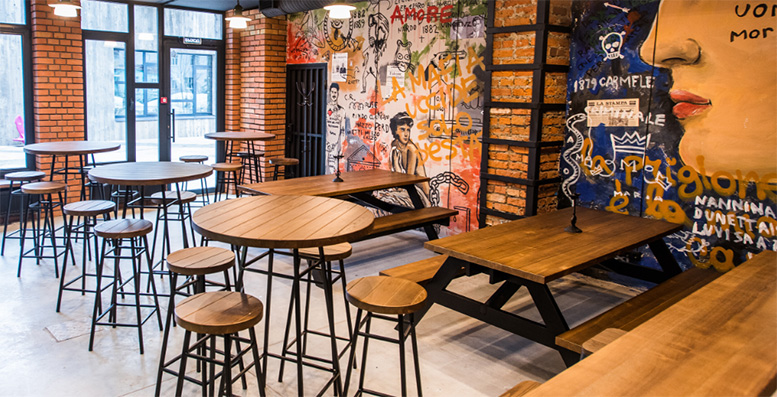 Мебель для кафе, магазина из массива дерева и мебельной фанеры