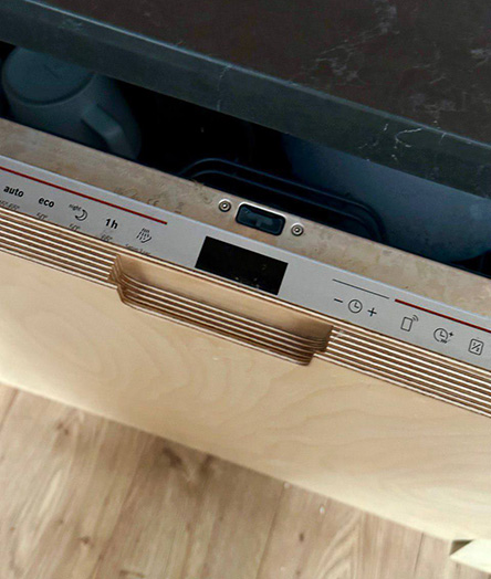 Кухня на заказ из мебельной фанеры от производителя