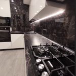 черная кухня глянец