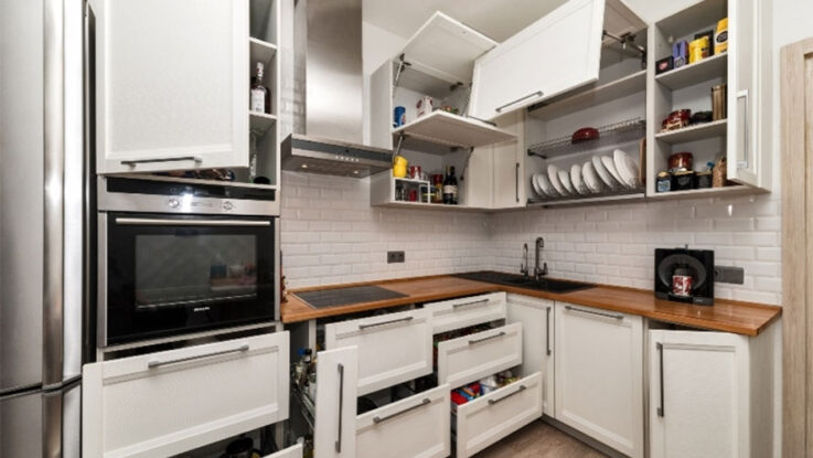 Кухня с фурнитурой Blum. Умные системы по выгодной цене